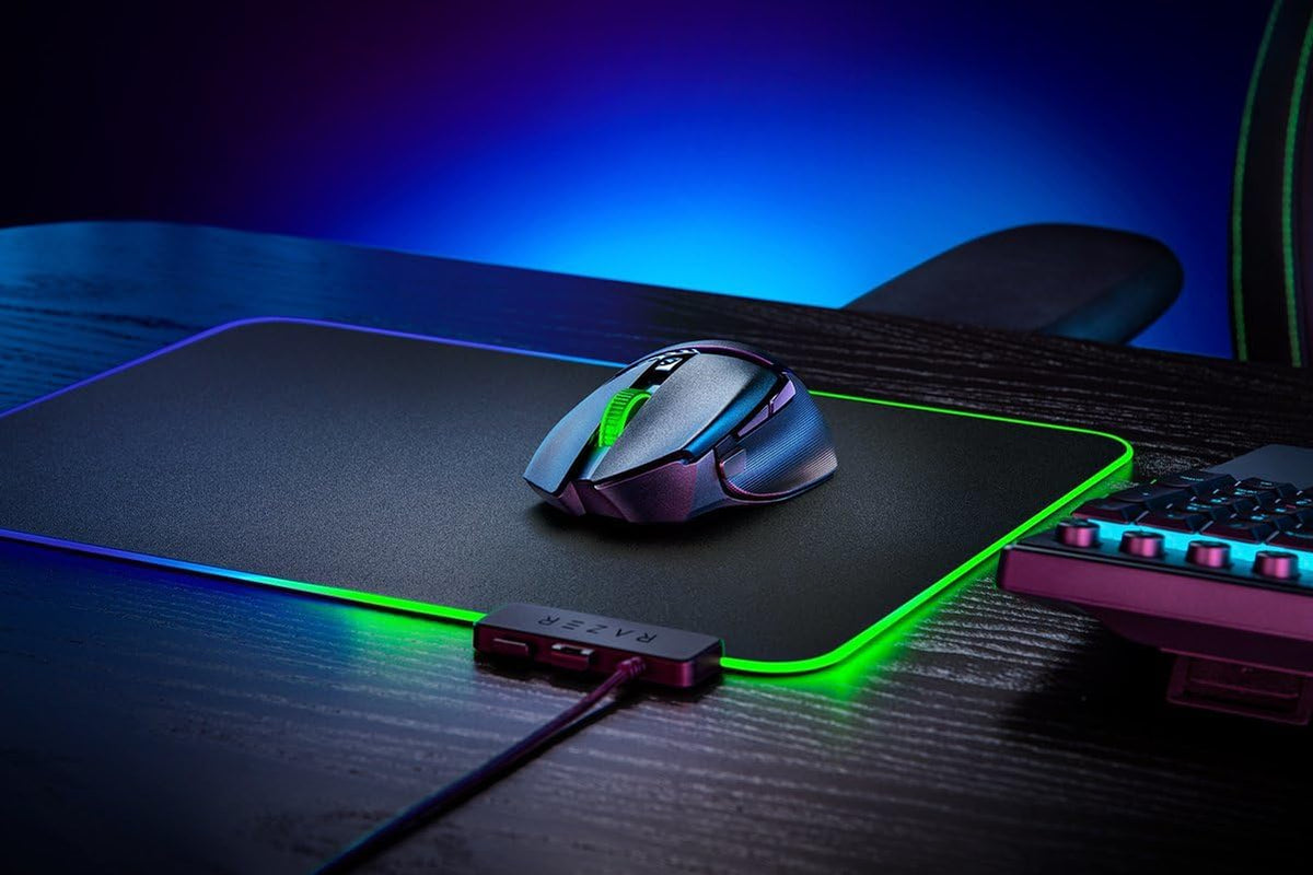 Razer Basilisk V3 X Hyperspeed - Customizable Wireless Gaming Mouse (Iconic Ergonomic Form with 9 Customisable Controls, Hyperspeed Wireless, 5G Advanced 18K Optical Sensor, Chroma RGB) Black